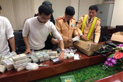 Quảng Ninh: Liên tiếp bắt hàng trăm điện thoại không rõ nguồn gốc