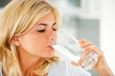 ‘Bật mí’ cách uống nước giúp giảm cân hiệu quả, nhanh chóng