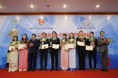 Trao thưởng cho 20 nữ sinh tiêu biểu lĩnh vực kỹ thuật năm 2017