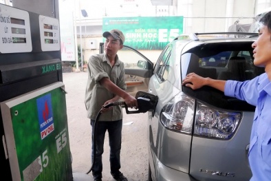 Động cơ ô tô có bị ảnh hưởng gì không khi chuyển sang sử dụng xăng E5?
