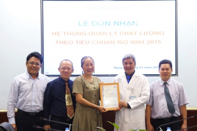 Bệnh viện đầu tiên trong năm 2018 nhận giấy chứng nhận ISO 9001:2015