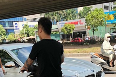 Sát Tết, loạt xe máy cũ bán giá ‘khủng’ ngang ô tô mới đắt tiền gây xôn xao