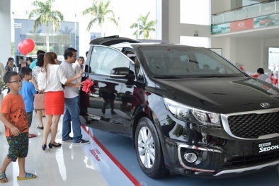 Đặt cọc tiền mua ô tô chơi Tết: Người tiêu dùng nên nắm rõ điều này để không bị thiệt