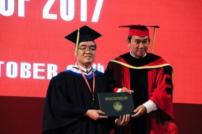 Thủ khoa ĐH với số điểm ‘khủng’ và 5 bài báo quốc tế là ai?