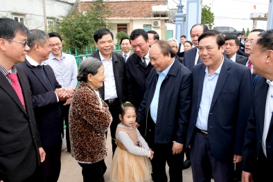Thủ tướng thăm, làm việc tại huyện Hải Hậu - Nam Định