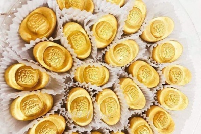 Ngày Thần Tài: Bánh hình thỏi vàng đẹp mắt 'hút' bà nội trợ