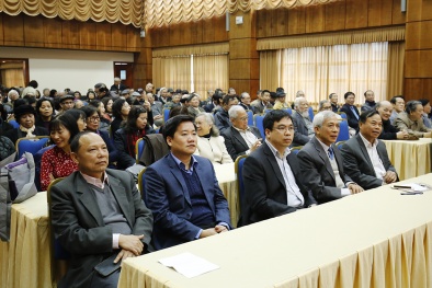 Gặp mặt các cán bộ hưu trí nhân dịp đầu xuân Mậu Tuất 2018