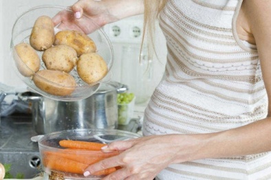Đẻ con quái thai, não chậm phát triển nếu bà bầu ăn quá nhiều khoai tây