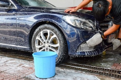 Những sai lầm khi rửa xe ô tô khiến xe 'chết' nhanh hơn