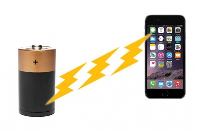 Sạc không dây iPhone làm pin nhanh hỏng, dễ cháy nổ gây 'thương vong'