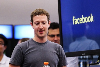 Vì sao tài sản của ông chủ Facebook Mark Zuckerberg 'bốc hơi' 5,1 tỷ USD?