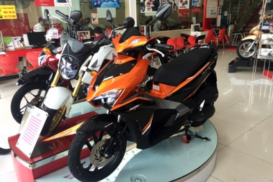 Honda, Yamaha đồng loạt giảm giá xe máy để kích cầu