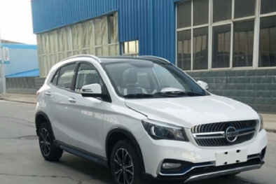 Xuất hiện ôtô 'nhái' thương hiệu Mercedes-Benz hoàn hảo, chất lượng ‘tồi’