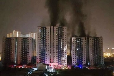 Cháy chung cư Carina Plaza: Ai sẽ là người phải chịu trách nhiệm?