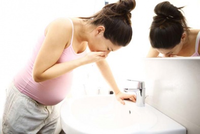 Những biểu hiện ốm nghén nguy hiểm bà bầu cần biết kẻo ‘mất con’