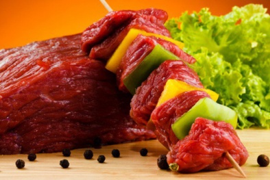 Nguy cơ mắc ung thư ruột kết ở phụ nữ nếu ăn nhiều thịt đỏ