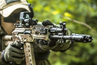Súng trường AK-12: Vũ khí uy lực trên chiến trường của Nga