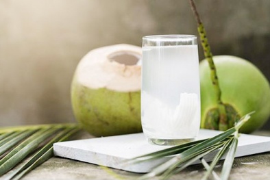 'Tất tần tật' công dụng tuyệt vời của nước dừa