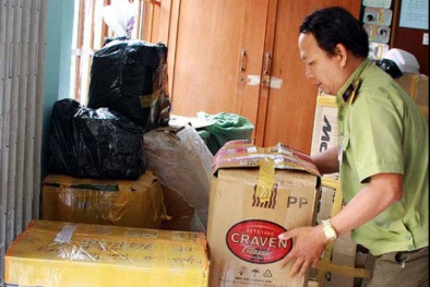 Vĩnh Long: Bắt giữ gần 2.000 hộp mỹ phẩm không rõ nguồn gốc