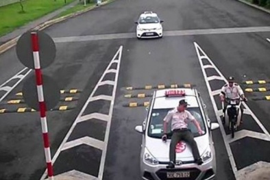 Hà Nội: Bắt khẩn cấp tài xế taxi tông nhân viên an ninh sân bay Nội Bài