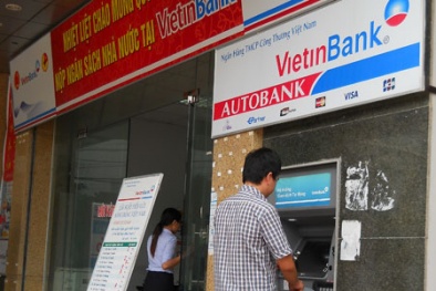 Sau Agribank đến lượt Vietinbank và BIDV tăng phí rút tiền ATM