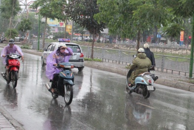 Dự báo thời tiết ngày 11/5: Khả năng xảy ra tố lốc