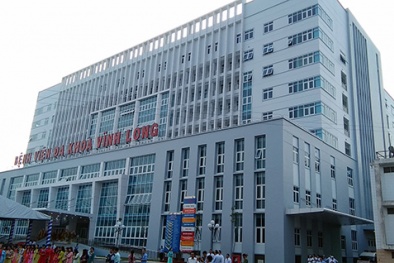 Hàng loạt bác sĩ bệnh viện công Vĩnh Long xin nghỉ việc: Giám đốc tiết lộ lý do