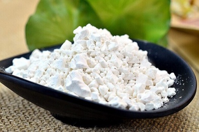 Quá nguy hiểm khi dùng bột sắn dây hạ sốt cho con