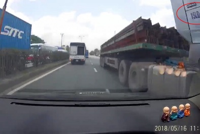 Hải Phòng: Hoảng hồn container chạy ngược chiều trên đường Quốc lộ