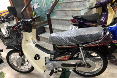 TP.HCM: Honda Dream II rao bán gần 1,2 tỷ đồng, bằng 3 chiếc ô tô mới gây ‘sốt’