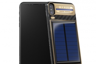 Xuất hiện chiếc iPhone X giá hơn 92 triệu đồng được trang bị pin mặt trời