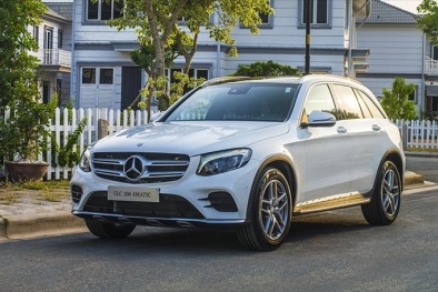 Chi tiết giá bán các mẫu xe ô tô Mercedes tháng 6/2018