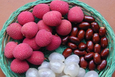 Ăn vải xong chớ bỏ hạt đi vì những công dụng tuyệt vời này