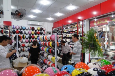Người tiêu dùng đã ý thức hơn trong việc mua mũ bảo hiểm đạt chuẩn