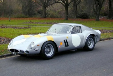 Ô tô Ferrari cổ giá gần 1.600 tỷ đồng có gì đặc biệt?