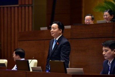 Đại biểu Quốc hội chất vấn về chất lượng không khí, Bộ trưởng Trần Hồng Hà nói gì?