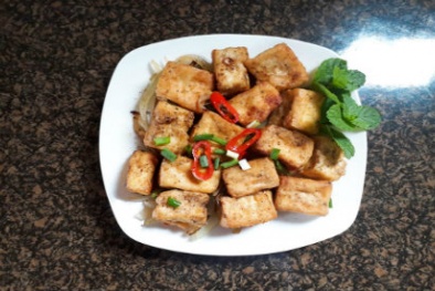 Cách làm món đậu phụ rang muối giòn ngon