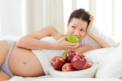 Những loại rau, trái cây bà bầu nên và không nên ăn trong thời kỳ mang thai