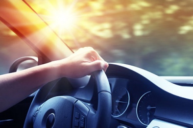 Nguy hiểm 'chết người' khi đi ô tô ngày nắng nóng nếu không biết điều này