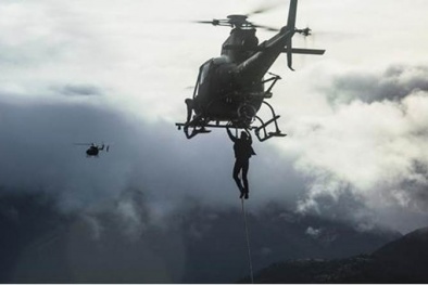 Hậu trường những cảnh mạo hiểm của Tom Cruise trong Nhiệm vụ bất khả thi