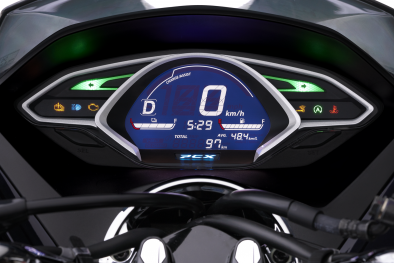 Cận cảnh Honda PCX phiên bản Hybrid chuẩn bị ra mắt