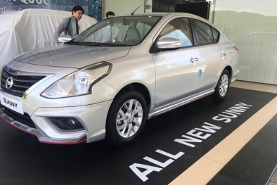 'Cận cảnh' Nissan Sunny 2018 vừa bất ngờ xuất hiện tại Việt Nam