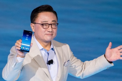Samsung có thể 'vượt mặt' iPhone với chiếc điện thoại gập Galaxy X sắp ra mắt