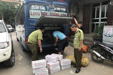 Củ cải muối, bánh ngọt Trung Quốc nhập lậu về bán lẻ tại Việt Nam