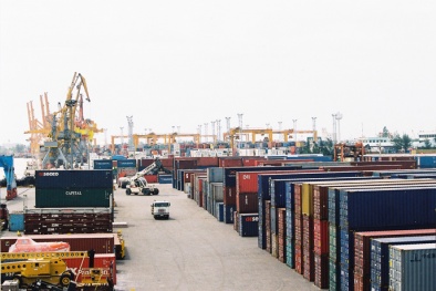Bộ TN&MT 'hiến kế' giải tỏa hàng nghìn container tồn đọng ở cảng
