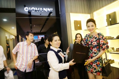 Hoa hậu Diễm Hương lộng lẫy dự khai trương thương hiệu Giovanni tại Buôn Ma Thuột