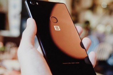 Vừa ra mắt Bphone 3 đã dính đánh giá ‘mất điểm’