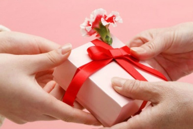 Gọi ý quà tặng ngày 20/10 vừa giản dị mà chị em nào cũng thích