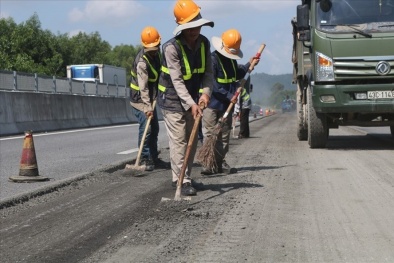 Cao tốc ‘chi chít ổ gà’ 34.000 tỷ Đà Nẵng - Quảng Ngãi lọt tầm ngắm Kiểm toán Nhà nước