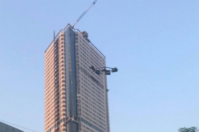 Lùm xùm dự án Tháp Doanh nhân: Hàng trăm hợp đồng mua căn hộ thế chấp tại VietA Bank?